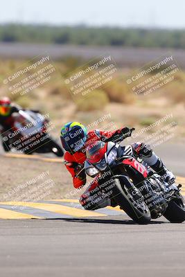 media/Sep-25-2023-Moto Forza (Mon) [[81ffa65e0a]]/B-C Group/Session 3 (Turn 16)/